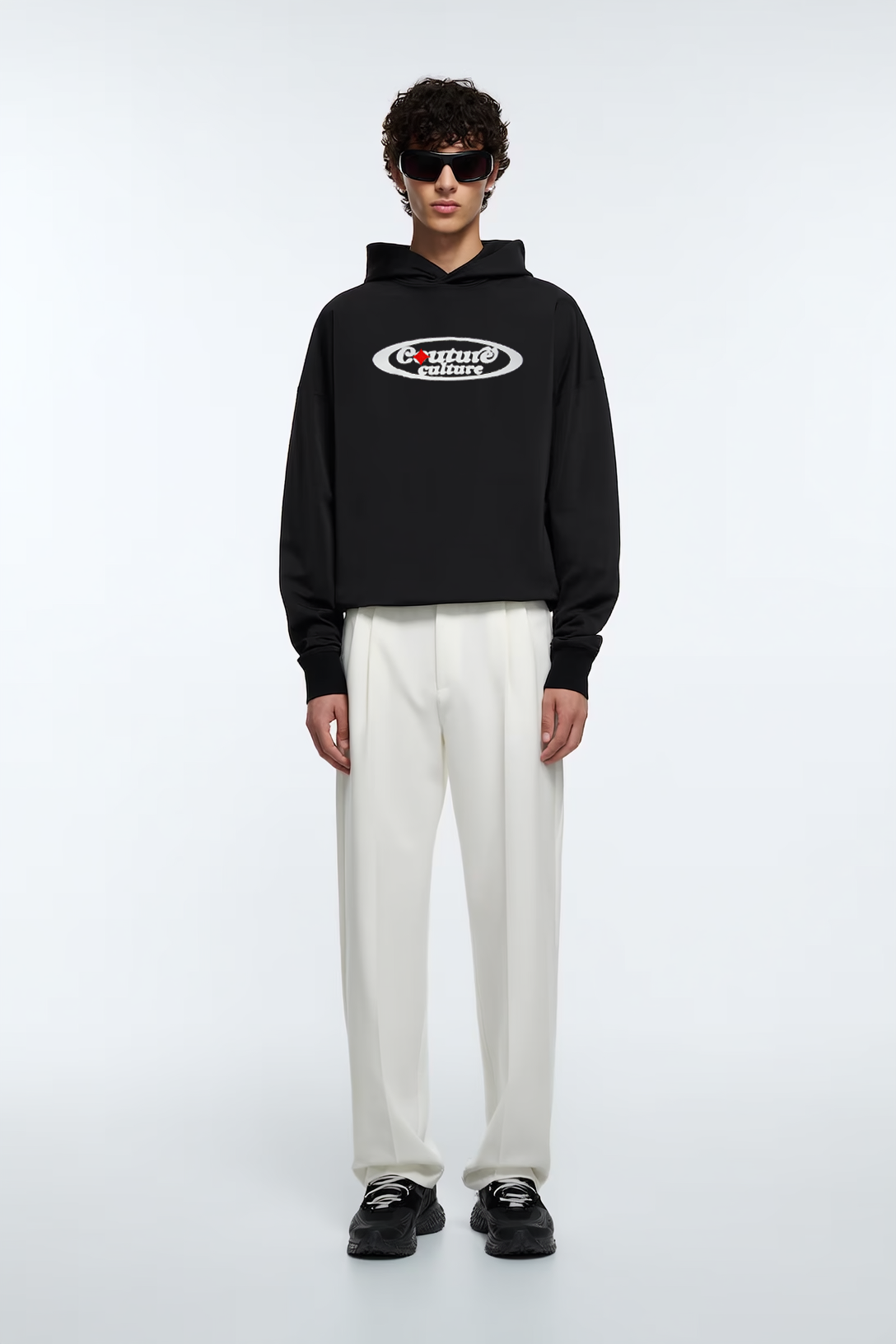 FOUDATION BLACK HOODIE